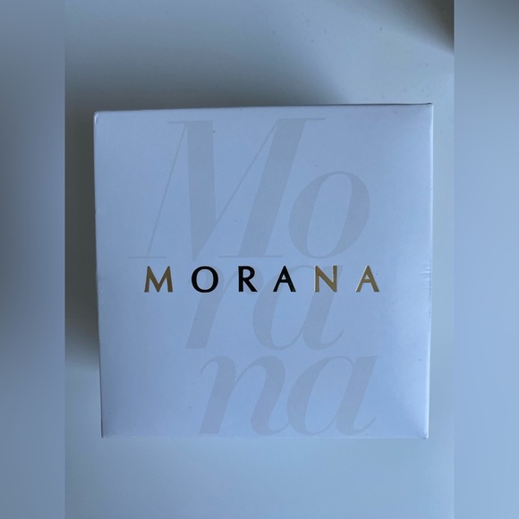 Morana Infinity Necklace and Earrings Set - Picture 4 of 5